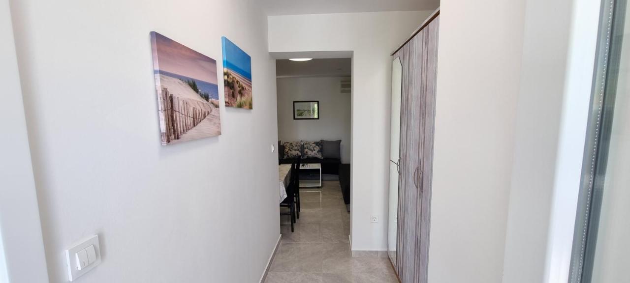 Apartment Tonci Новалья Экстерьер фото