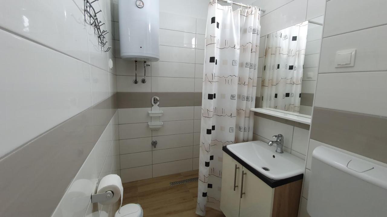 Apartment Tonci Новалья Экстерьер фото